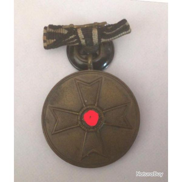 ALLEMAGNE - M�daille du M�rite de Guerre 1939 avec rosette de rappel avec �p�es 1�GM