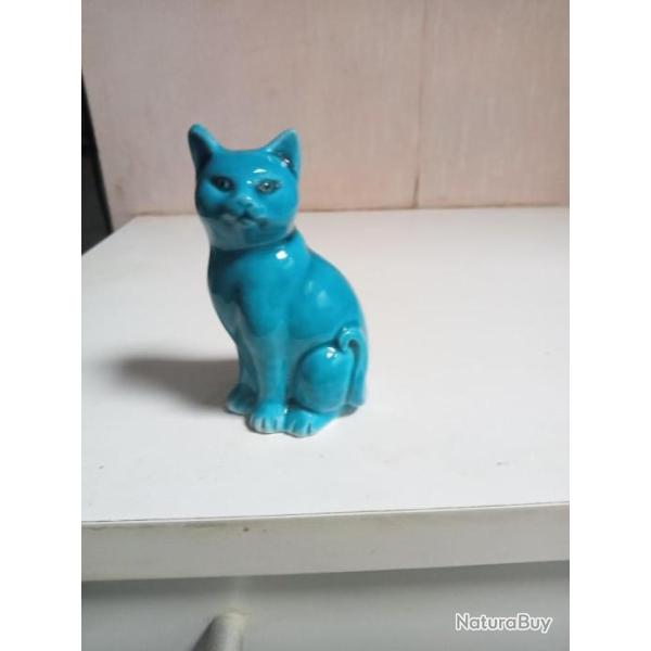 statuette chat en ceramique XIX�me �maill� turquoise hauteur 8 cm