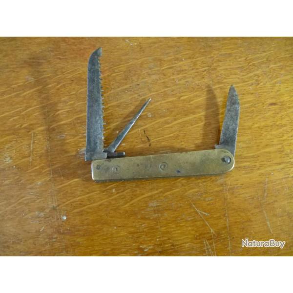 COUTEAU DE POILUS WW1 MULTIFONCTIONS A RESTAURER