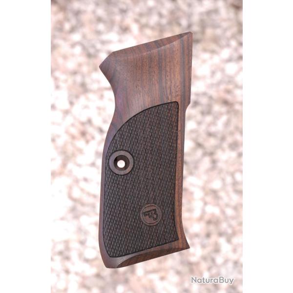 PLAQUETTES CZ 75 grips type 4 (� carreaux)