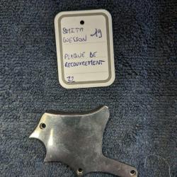 PI&Egrave;CE SMITH & WESSON MOD 19 - PLAQUE DE RECOUVREMENT