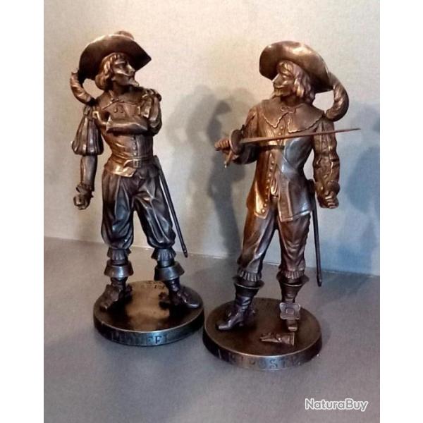 Bronzes de Brisson sign�s - Mousquetaires sign�s la riposte et le d�fi