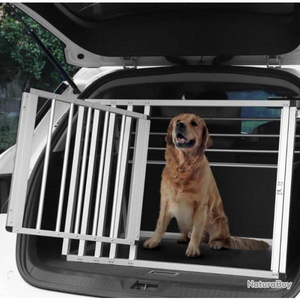 Cage transport voiture pour chien de grande taille . L92 x H66 x P65 cm Avec cl� produit allemand. A