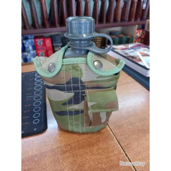 Gourde en plastique 1L