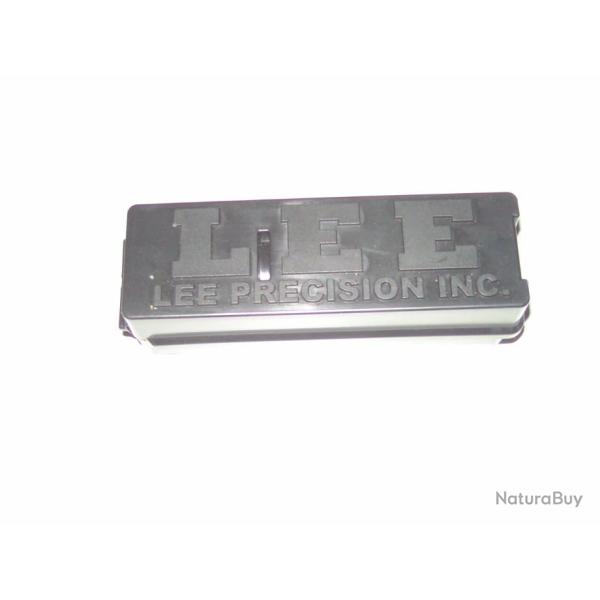 OUTILLAGE LEE POUR AMORCES