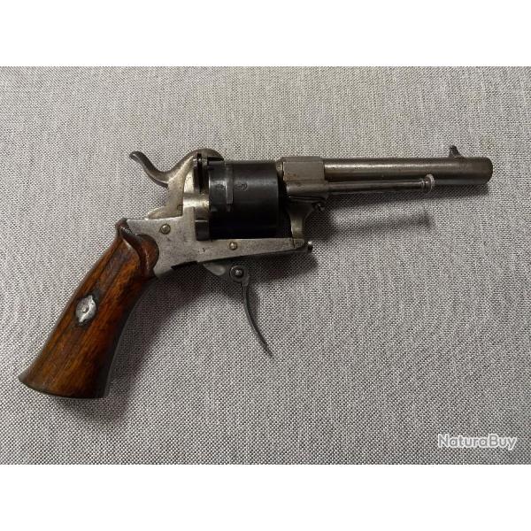 Revolver  broche bon tat manque portire