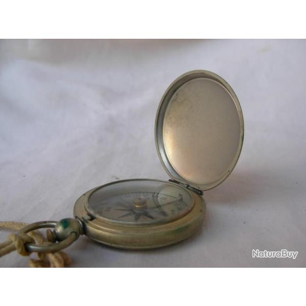 WW2/PRE US BOUSSOLE MILITAIRE AMRICAINE WITTNAUEURM FR'S PAT N K1626-2  DE POCHE TYPE GOUSSET