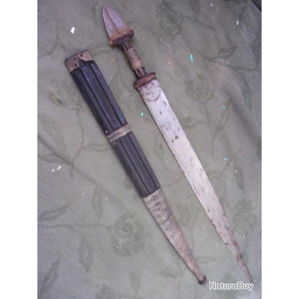 glaive africain long. 71  cm