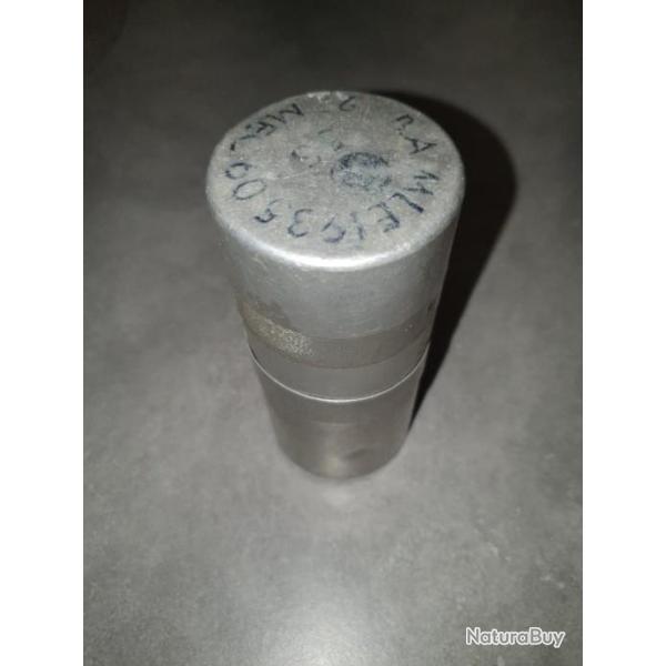 Conteneur grenade fran�aise mod�le 1935