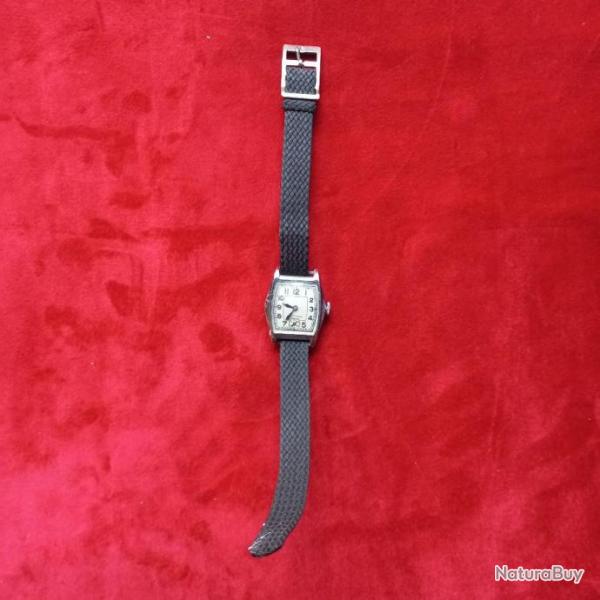 Tr�s jolie montre " ART DECO "  des ann�es 1920 -  1930