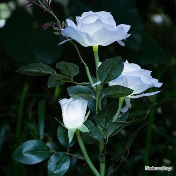 Lampe de jardin � 3 lampes solaire d�corativesFleurs rose blanc