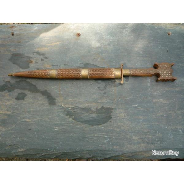 ANCIEN POIGNARD ISLAMIQUE MAROCAIN VINTAGE BOIS