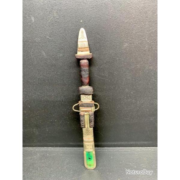 BEAU STYLET TOUAREG DES ANNEES 50 FINEMENT DECORE POUR COLLECTION AFRIQUE