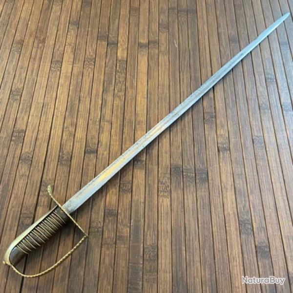 BEAU SABRE R�VOLUTIONNAIRE D'ENFANT XIX SI�CLE GARDE POIN�ONN�E GD