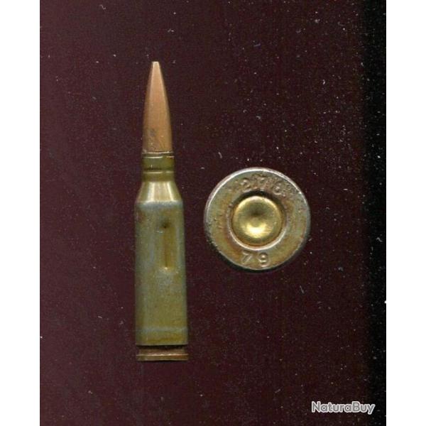 5.45 x 39 AK74 - inerte manipulation URSS - �tui acier vert 3 flutes verticales - marquage : 270 79