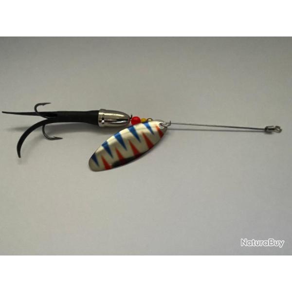 cuiller quimperloise 18 grs Saumon, truite de mer et carnassiers caoutchouc noir palette tricolore