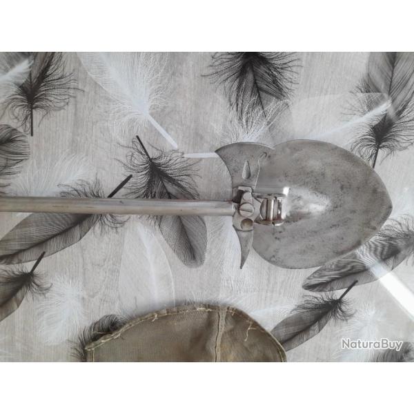 pelle multifonction ww2