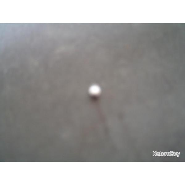 Piece dtachee bille acier diametre 3 , 4 - 5- 6- 7 - 8 mm