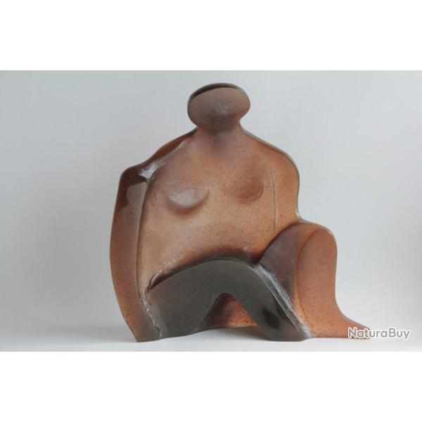 DAUM France Sculpture p�te de verre Demarchi Femme assise