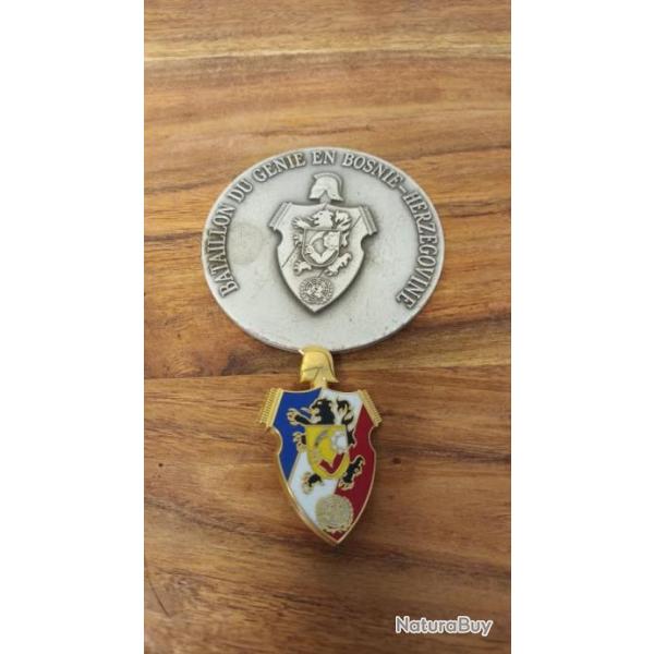 Lot insigne du genie en bosnie