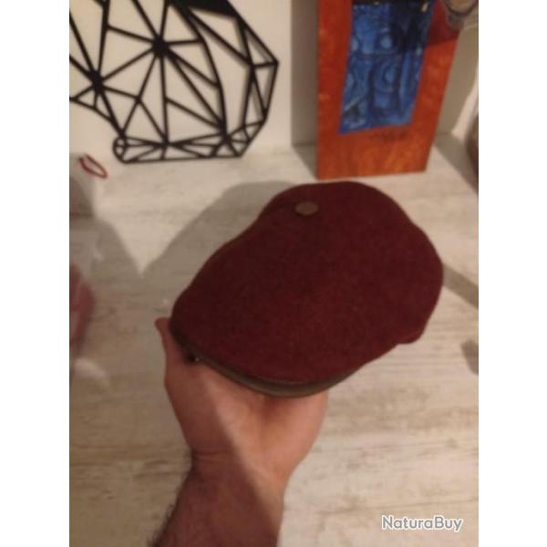 Casquette fabrication italienne de qualit neuve taille 57