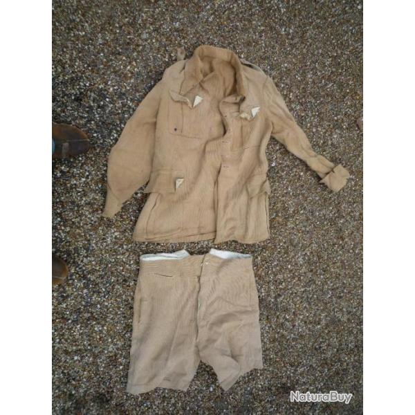 tenue ou uniforme coloniale gendarmerie ? ww2 ?