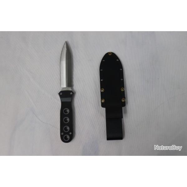 Couteau max knife avec �tui