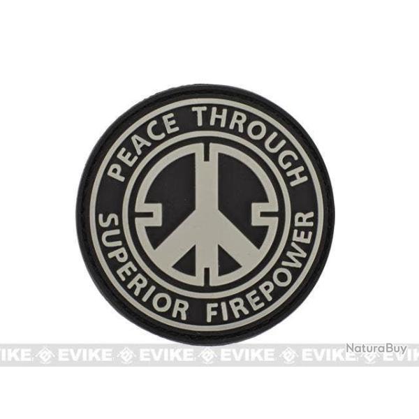 Patch "Peace Through Superior Firepower" - Noir - Matrix