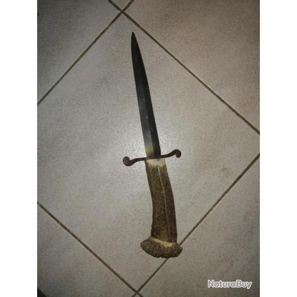 Dague manche bois de cerf