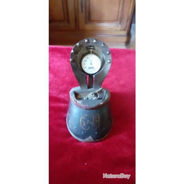 Sabot de cheval :  souvenir pour militaire ( porte montre � gousset . )  pour  Collection