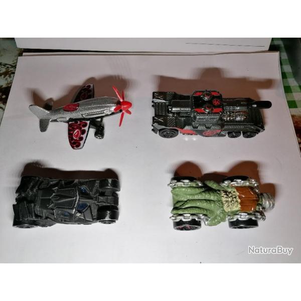 Lot de 4 vehicules Hotwheels