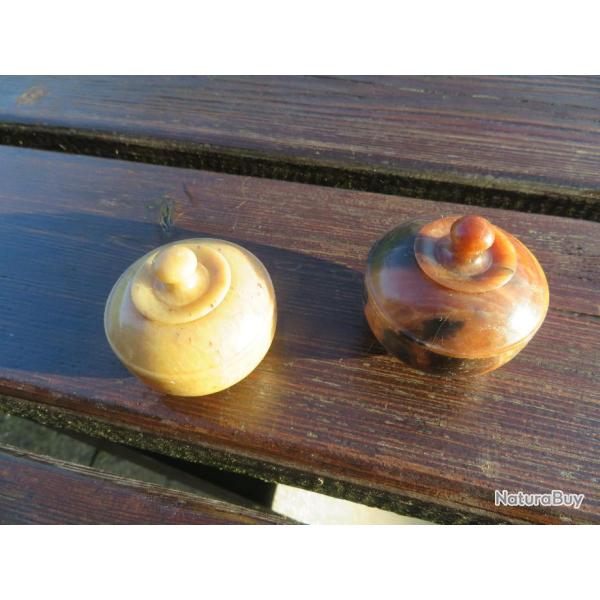 DUO d'ancienne boites ronde avec couvercle en albtre de couleur Beige & Orang/Marron (Vers1920-30)