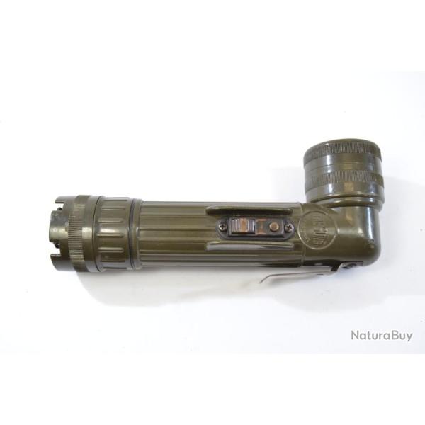 Lampe TL US ARMY TAESUNG Flashlight DT-109/F Vietnam post WW2. Reconstitution (D)