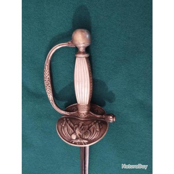 Epe de court Louis Philipe poigne   nacre