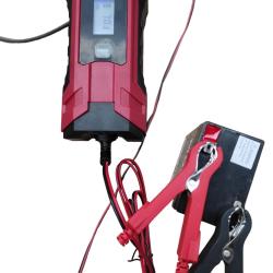 Chargeur de Batterie 6V/12V 2A - Id&eacute;al pour nos formes &eacute;lectriques