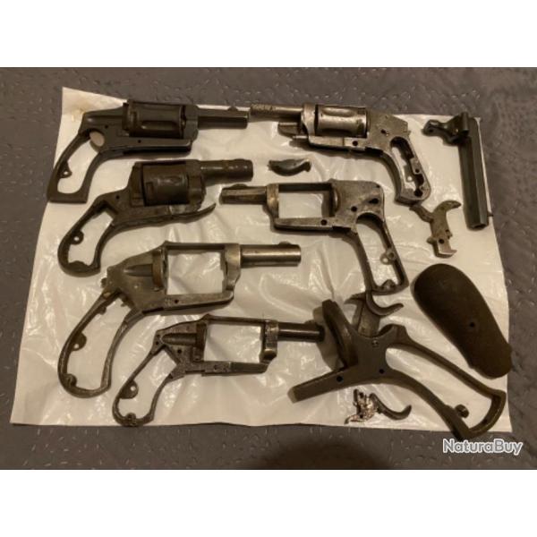 carcasse et pi�ces de bouledogues et v�lodogs, pour pi�ces ou � restaurer