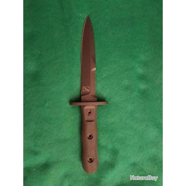 Couteau Extrema Ratio COFS premiere version