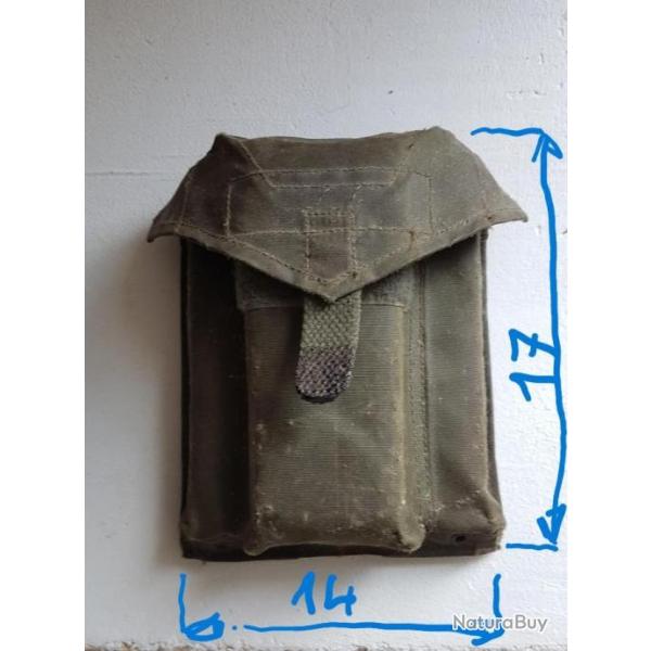 Sacoche cartouchiere porte chargeurs textile arm�e