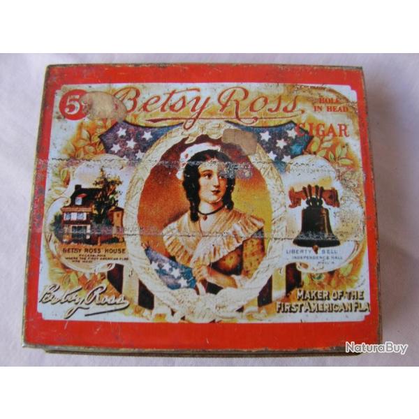 WW1/WW2 US BOTE DE TABAC EN MTAL VIDE AMRICAINE HOMMAGE A BETSY ROSS " PREMIER DRAPEAU " 5 CTS