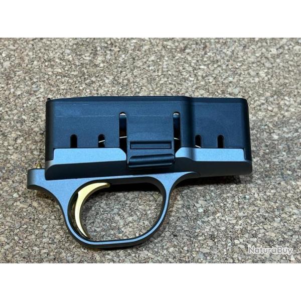 Bloc d�t�nte Blaser R8 gris sans chargeur avec d�tente dor�e, En stock !!!