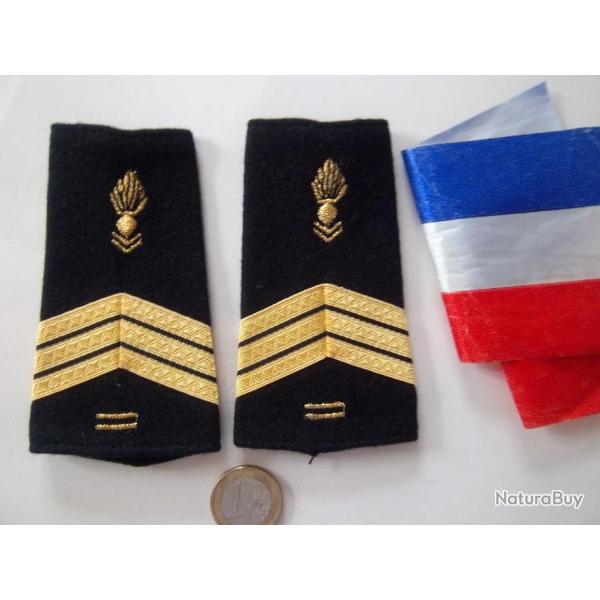 fourreaux gendarmerie mobile 10 ans service mar�chal des logis chef