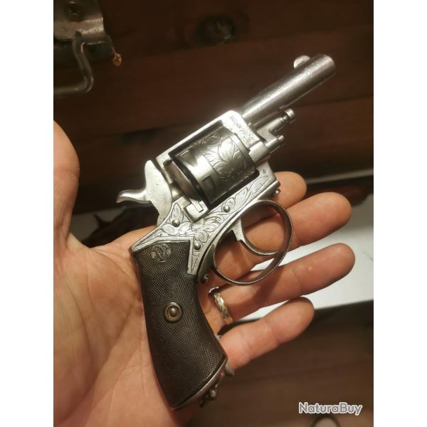 Magnifique 320 grav� avec pontet