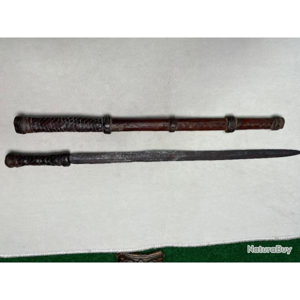 POIGNARD �P�E   P�RIODE COLONIALE 1900