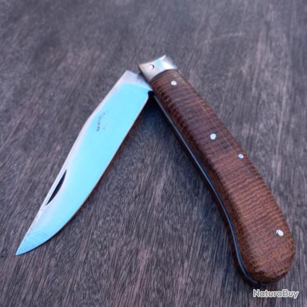 Rare et Grand Couteau YATAGUAN LA M�DAILLE D OR PAUZIN avec PONCETAGE Manche en Bois de  Palmier