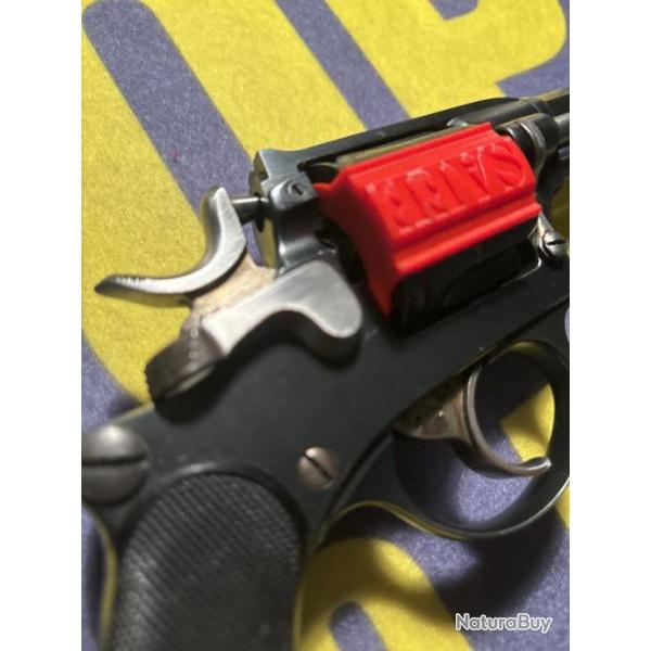 Drapeau t�moin de chambre vide ROUGE pour revolver Suisse mod�le 1882 **32SW**