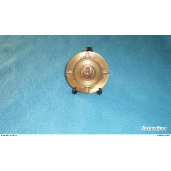 Dessous de bouteille provenant de l'Ambassade Am�ricaine ! Collection !