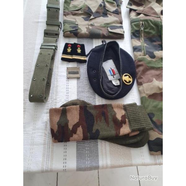 Tenue militaire compl�te arm�e de terre 1999