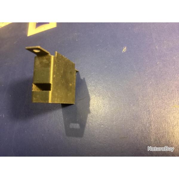 Logement chargeur gaucher