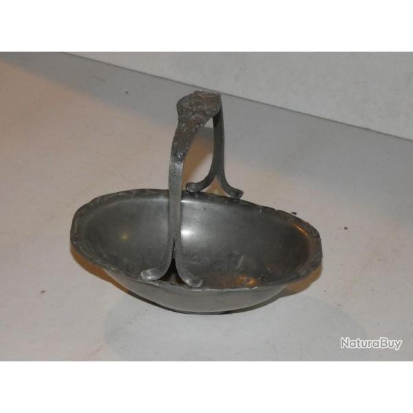 petite corbeille en tain