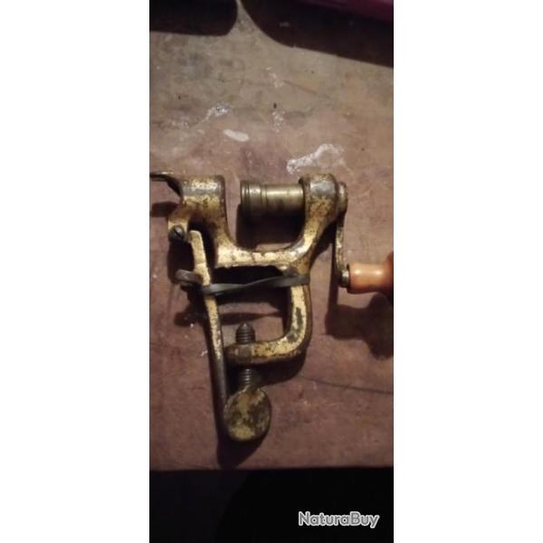 Sertiseuse cal 16 a broche